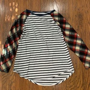Stripe and plaid shirt quarter sleeve